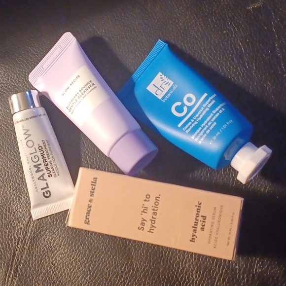 4 PC skincare collection: Glamglow, Glow Recipe, Dr Botanicals, Grace & Stella - Picture 1 of 7